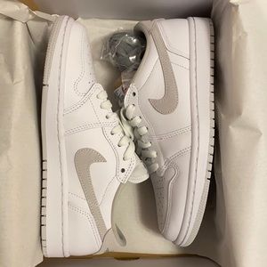 Women’s Air Jordan 1 Low OG